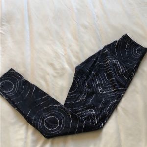 Beyond yoga extra small Leggings